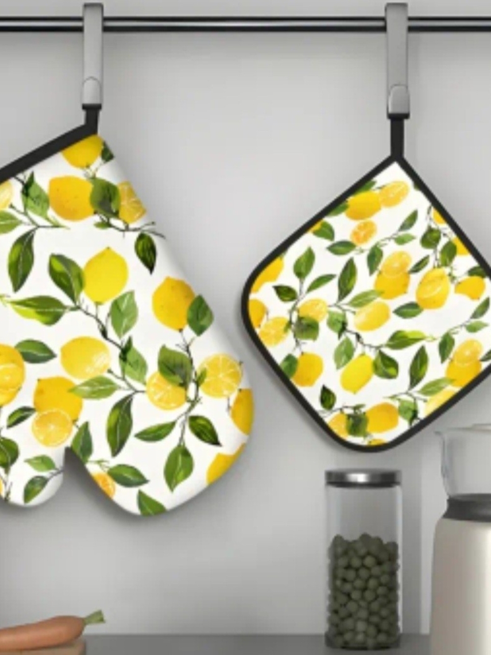 Lemon Print Oven Mitt and Pot Holder Set - Yellow